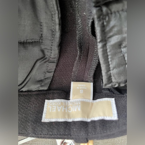 Michael Kors black cropped trouser size 6 item 06-32 - Picture 7 of 11